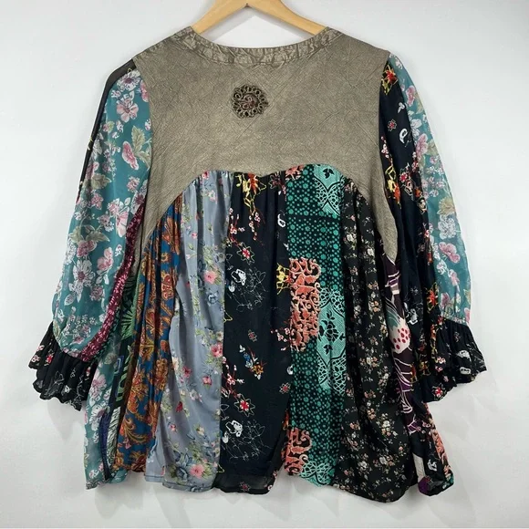 Boho Patchwork Button Down Blouse M | Embroidered Flowy Layering Top - Picture 2 of 11